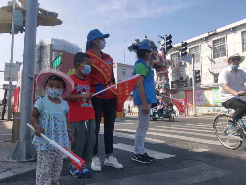 <strong>男人操女人到爽视频网站</strong>